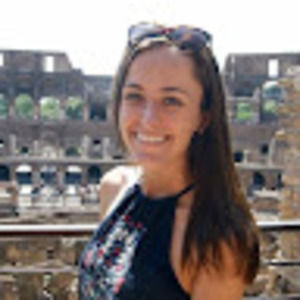 Meet your Posher, Caitlin